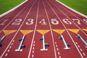 独行侠老板图谋“大动作”，未来转会市场无限可能，独行侠老板资产多少